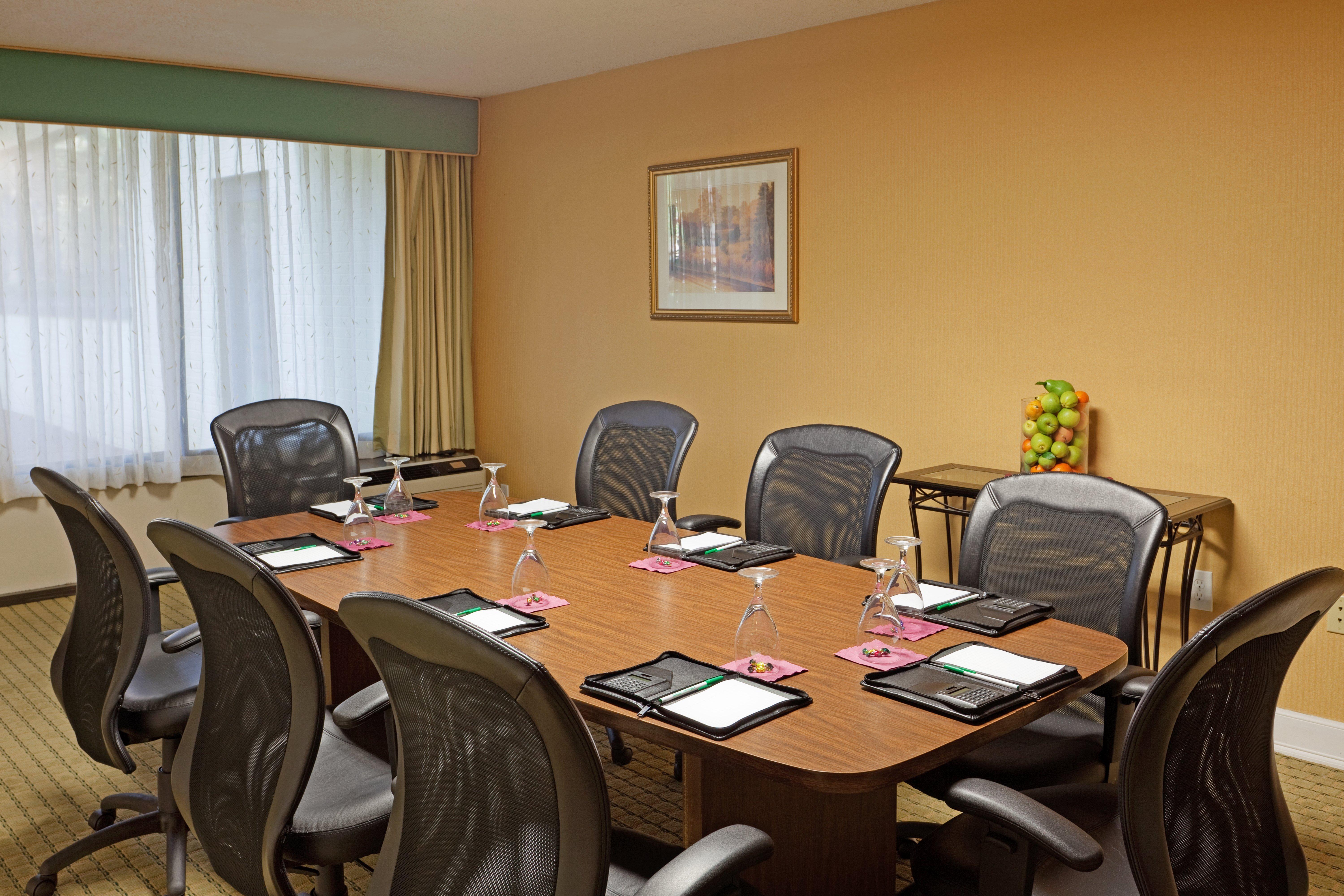 Holiday Inn Nashua, An Ihg Hotel Bagian luar foto